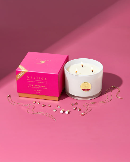 340g Pink Champagne Scented Soy Candle with Hidden Jewellery